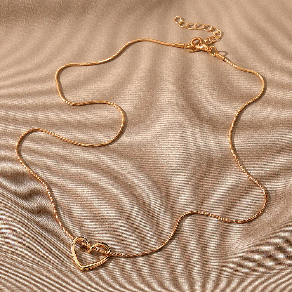 Niche Hollow Heart Necklace For Women - ZENTRION