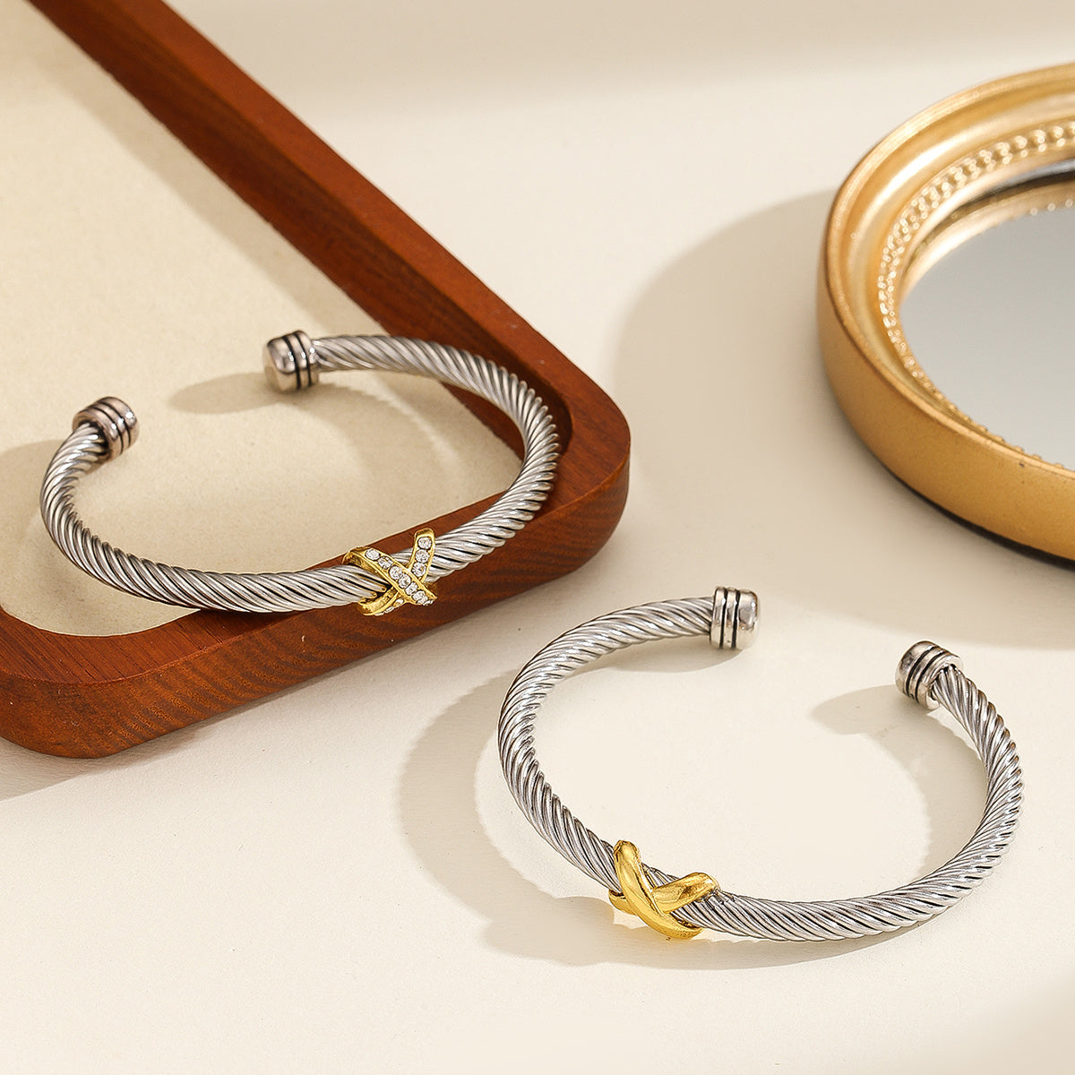 Elegant 8-Character Cross Steel Bracelet - Modern and Trendy Design, Suitable for Both Men and Women, with Zircon Stone Details - ZENTRION