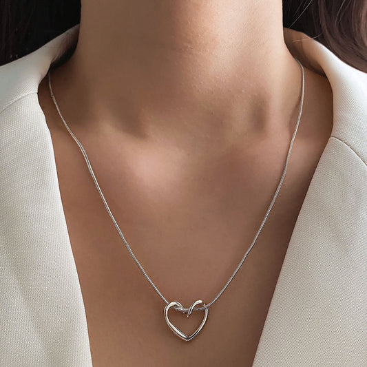 Niche Hollow Heart Necklace For Women - ZENTRION