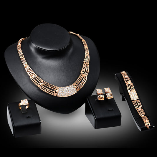 Elegant 18K Gold-Plated Jewelry Set – Eye-Catching Glamour for Women - ZENTRION